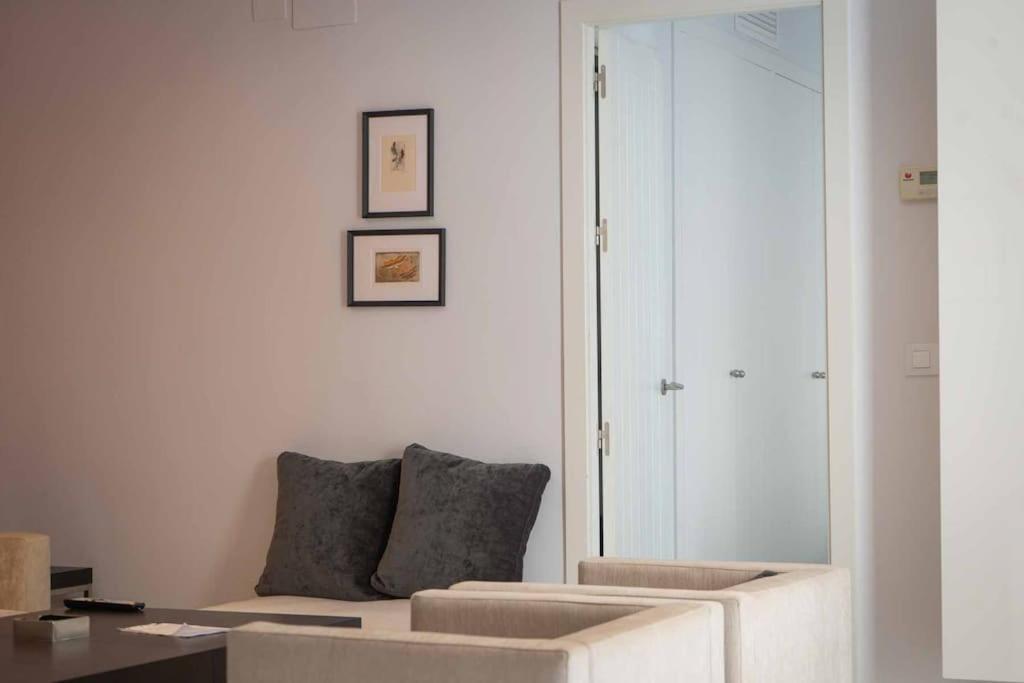 Apartamento Nuevo Junto A La Catedral De Sevilla Exterior foto