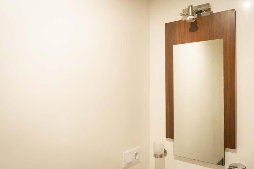 Apartamento Nuevo Junto A La Catedral De Sevilla Exterior foto